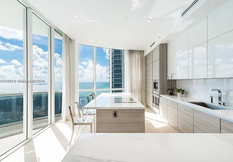 16001 Collins Ave #3201 — Photo 3