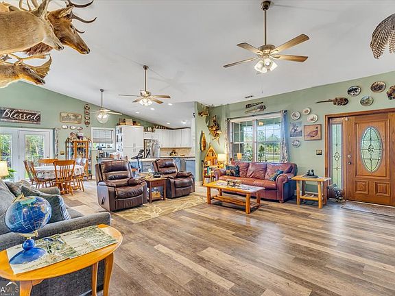 4th image of 3843 Lewis Frasier Rd