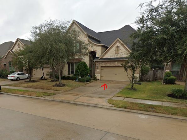 2802 Ember Pass Ln