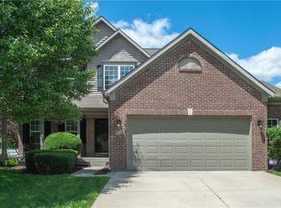 5720 Yorktown Rd, Plainfield, IN 46168