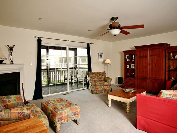 2nd image of 7 Canal Landing Ct #45