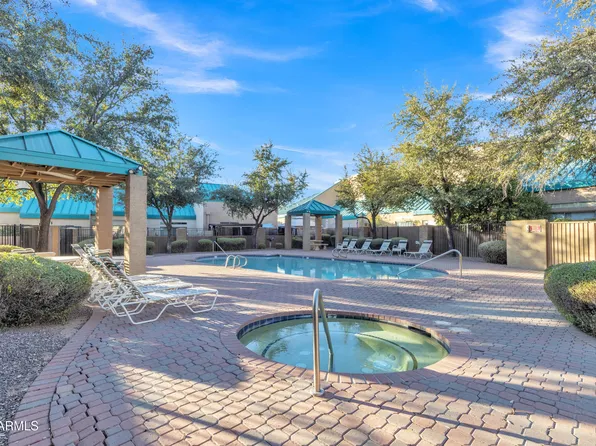 1015 S VAL VISTA Drive #87, Mesa, AZ 85204