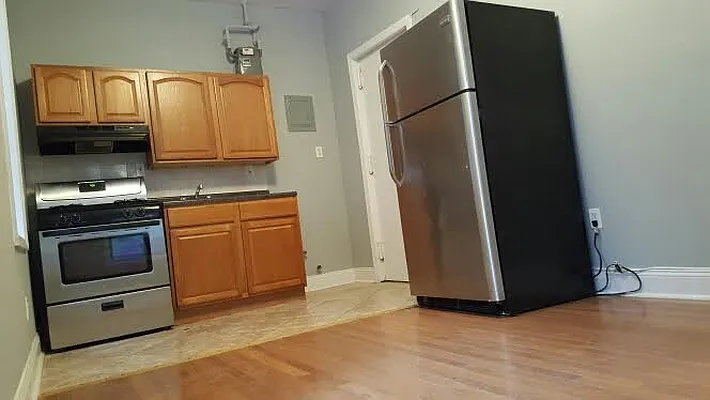 Rented by Bruma Realty LLC | media 6