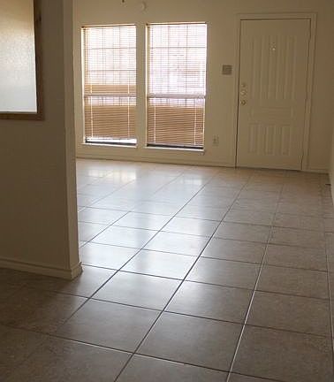 5th image of 1510 Duncan Ave