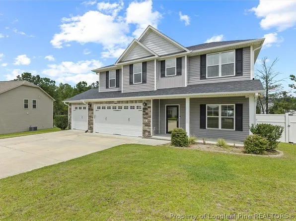 1908 Sweetfern Pl, Aberdeen, NC 28315
