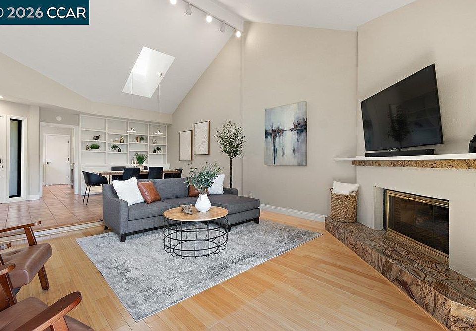 1st image of 1803 Lamplight Ct