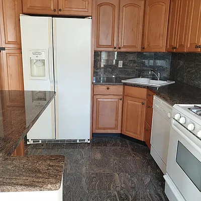 Rented by Aamen Realty | media 1