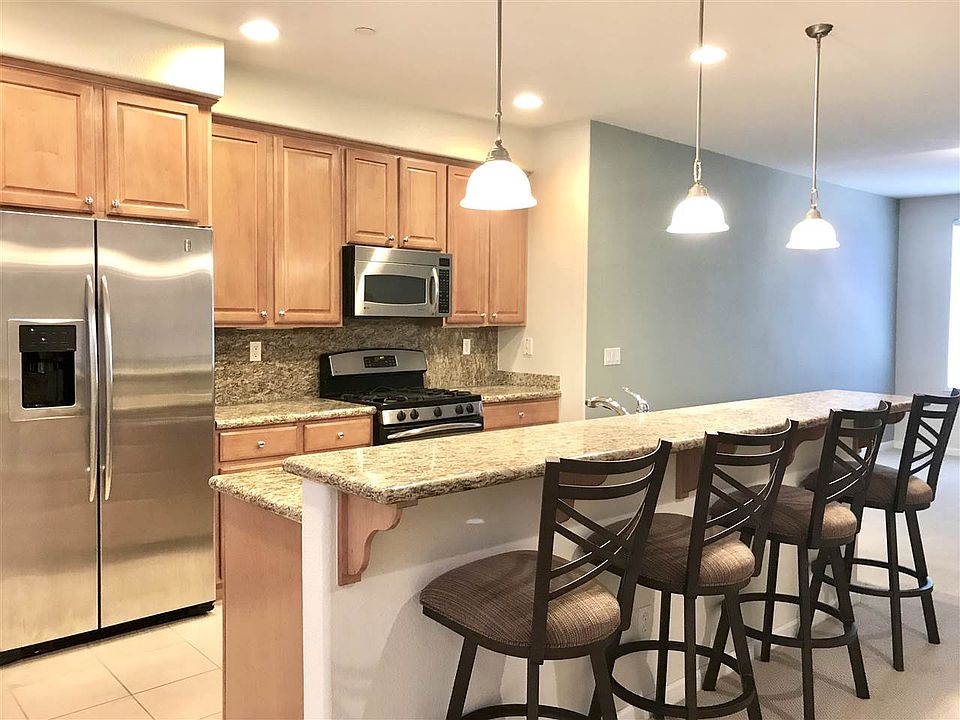 1st image of 945 Alta Mar Ter