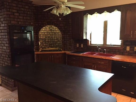 2nd image of 8037 Sigle Ln