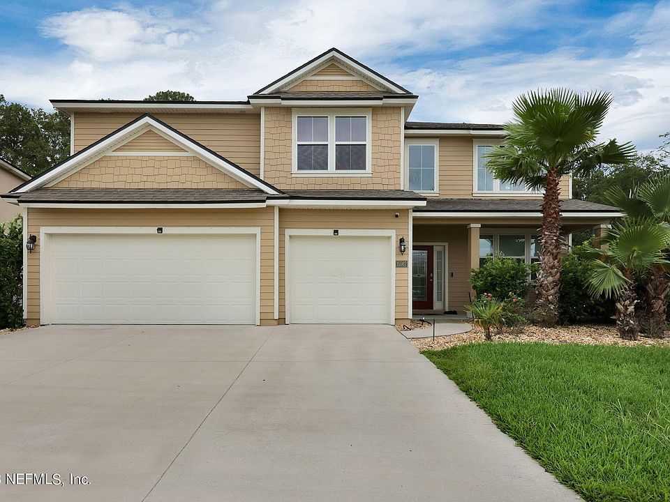 1st image of 15567 CHIR PINE Drive