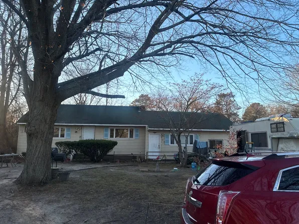 838 Doane Ave, Bellport, NY 11713