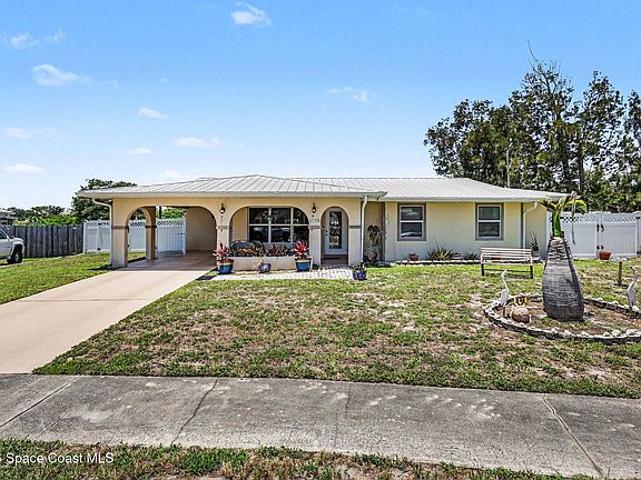 5th image of 1178 Abbey Cir NE