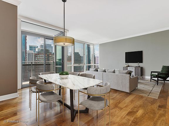 3rd image of 505 N McClurg Ct APT 2904