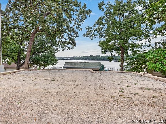 5th image of 31247 Gaslight Rd