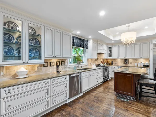 1432 Sylvan Ave, Dallas, TX 75208