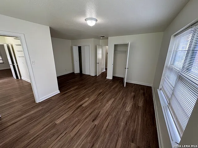 118 Goforth Dr — Photo 8