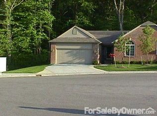 10488 Viewtop Ct, Hartland, MI 48353