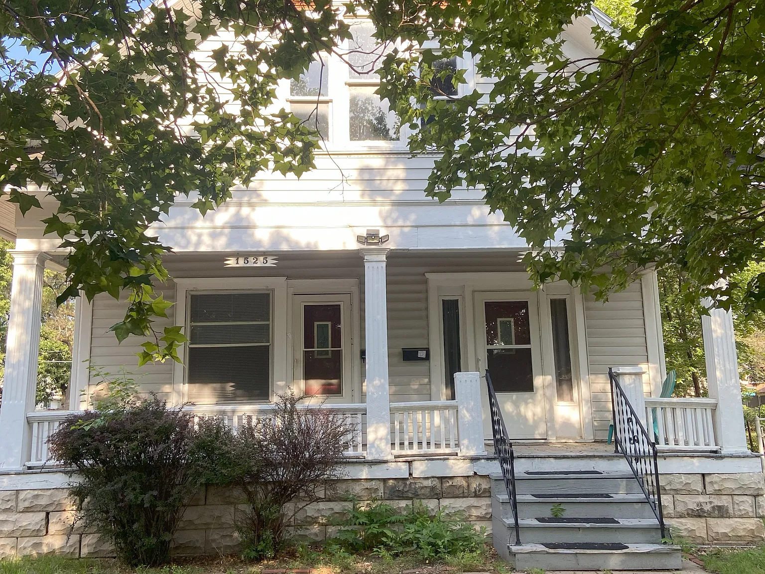 1523 S Emporia St — Photo 1