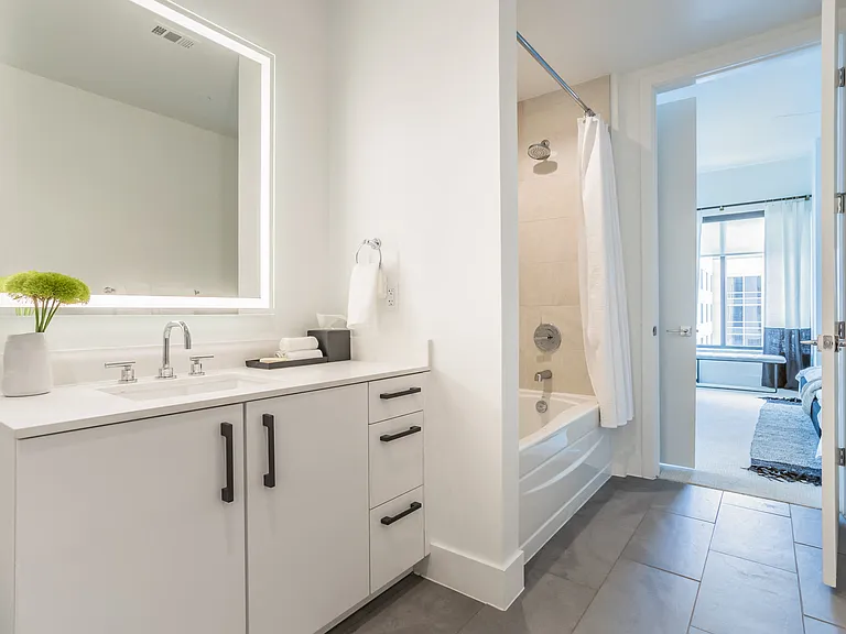 808 Crawford St — Photo 30