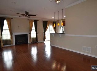 31 Forshee Cir #101, Montvale, NJ 07645