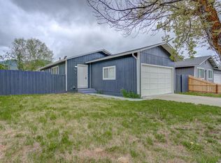 903 4th St, Yreka, CA 96097