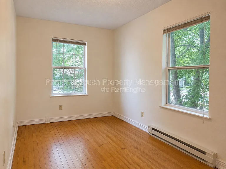 411 4th Ave S #3 — Photo 17