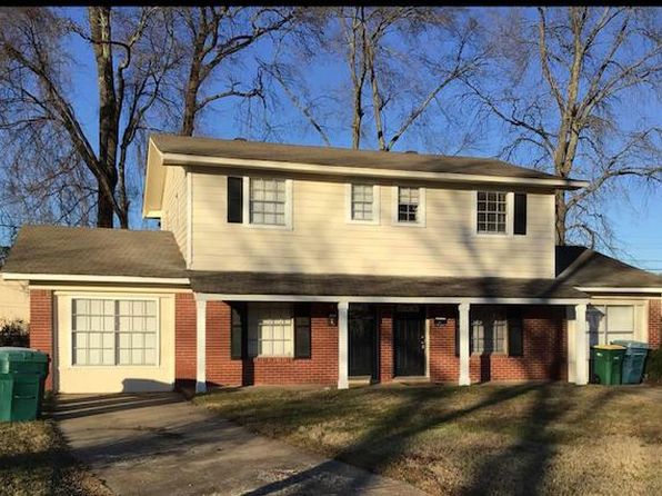 8 Clint Ct #B