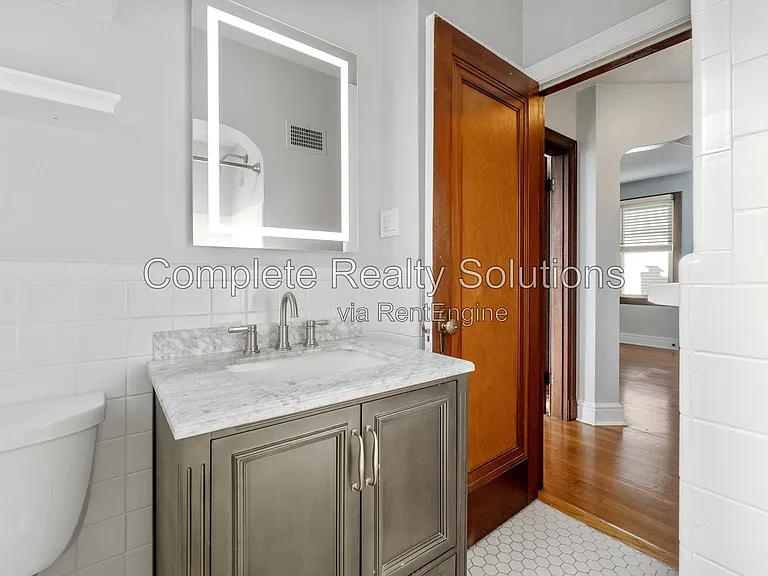 8511 Florence Ave — Photo 25