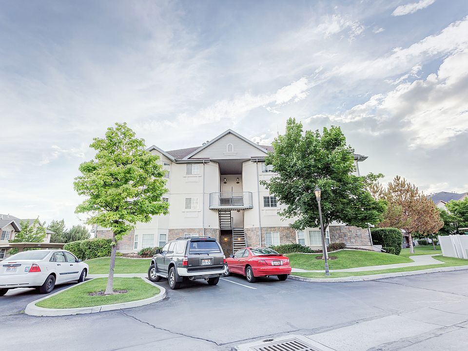 1st image of 1142 W 1390 S #12