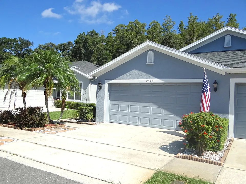 8572 Acorn Ridge Ct