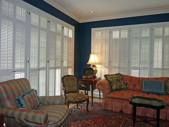 Elegant Formal Living Room