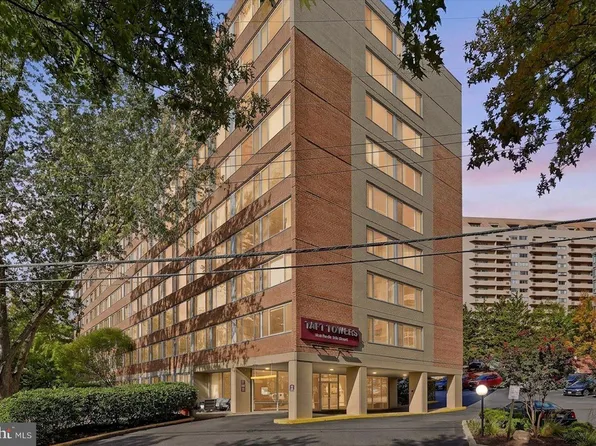1210 N Taft St APT 811, Arlington, VA 22201