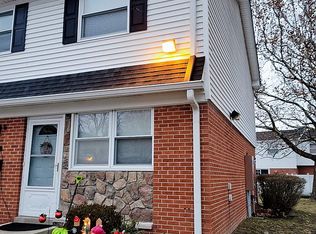 45401 Kensington St #196, Utica, MI