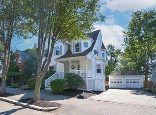 15 1st St, Melrose, MA 02176