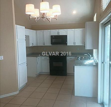 3rd image of 9227 Mangostone Ln