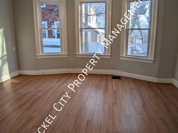 3rd image of 63 Kingston Pl #3