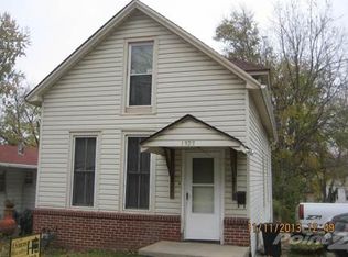 1323 Faraon St, Saint Joseph, MO 64501