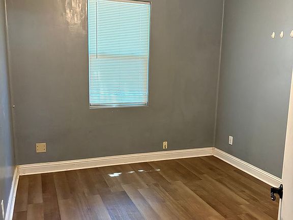 4th image of 1276 Humboldt Ave