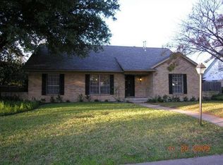 13959 Far Hills Ln, Dallas, TX 75240