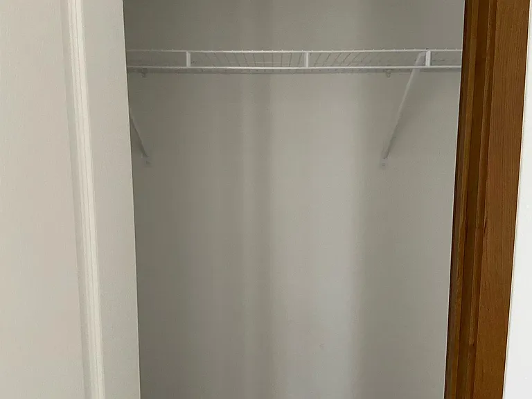 58 Lincoln Ave — Photo 2