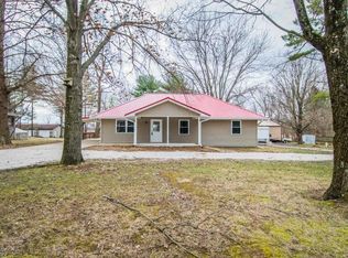 3746 N Camp Arthur Rd, Vincennes, IN 47591