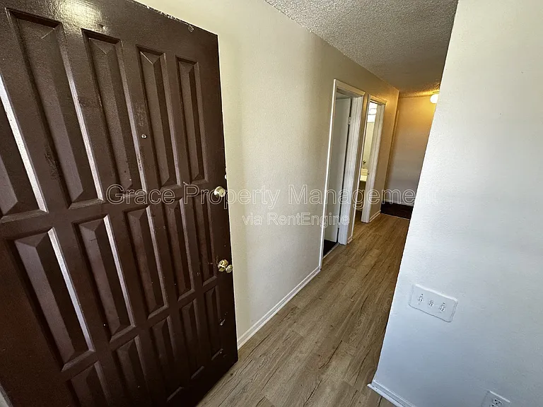 2874 E 118th Ct — Photo 3