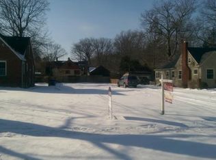 580 Vineland Rd, Bay Village, OH 44140