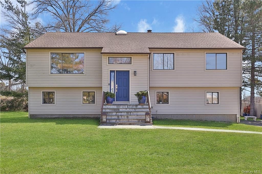 77 Skyview Lane, New Rochelle, NY 10804 MLS H6240358 Zillow