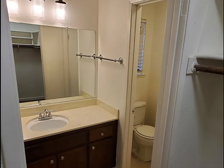 Winslow Place Apartments — Photo 7