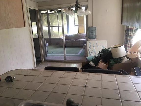 3rd image of 1642 Beachway Ln