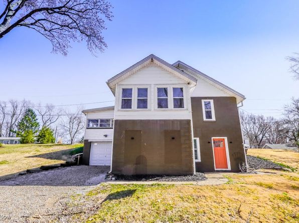 541 Canova Dr, Akron, OH 44319