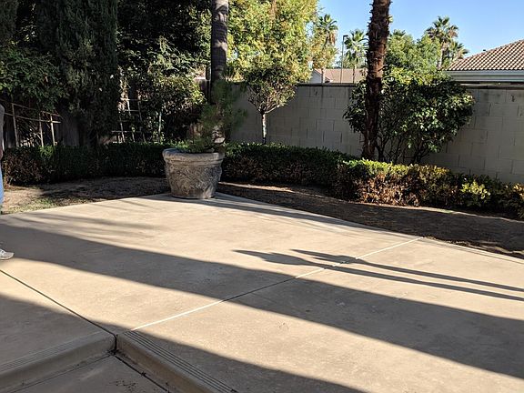 5th image of 7550 N Trellis Cir