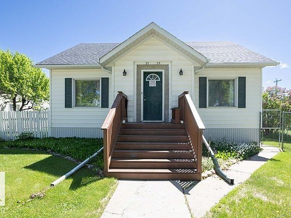 3rd image of 5131 52nd St