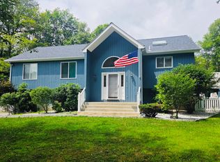 171 Oak Ridge Cir, Mahopac, NY 10541